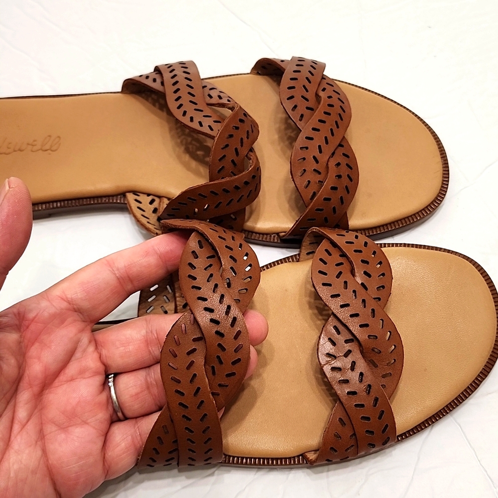 Madewell The Cora Slide Sandal in English Saddle - Picture 7 of 10